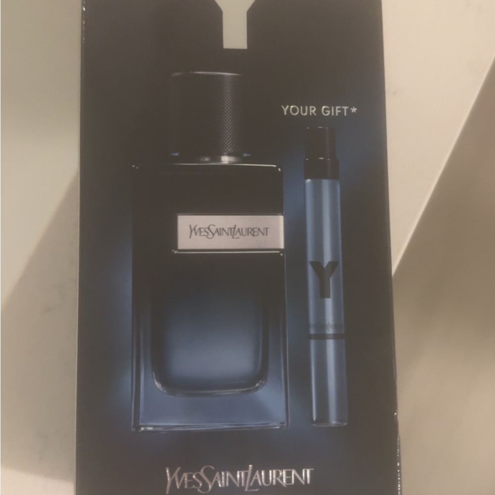 Yves Saint Laurent Men's Grooming Duo - Deep Blue. Brand new
